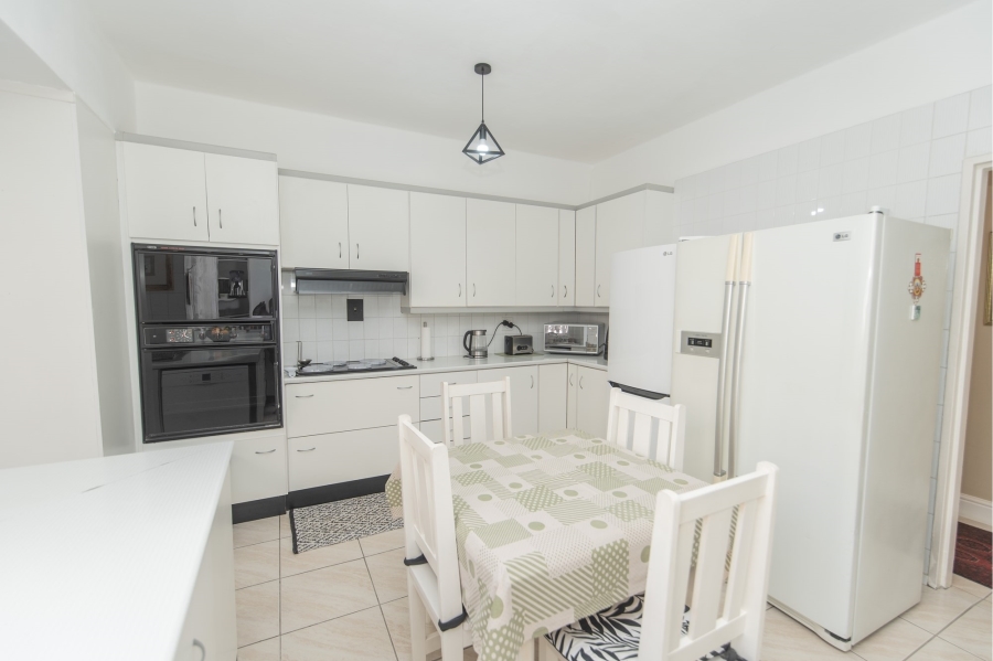 3 Bedroom Property for Sale in Humewood Eastern Cape